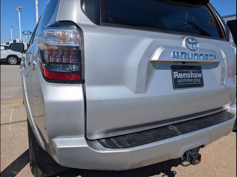 Used 2022 Toyota 4Runner SR5 image 18