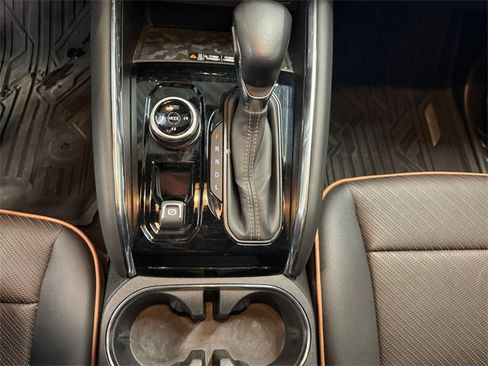 Used 2024 GMC Canyon AT4 w/ AT4 Premium Package image 14