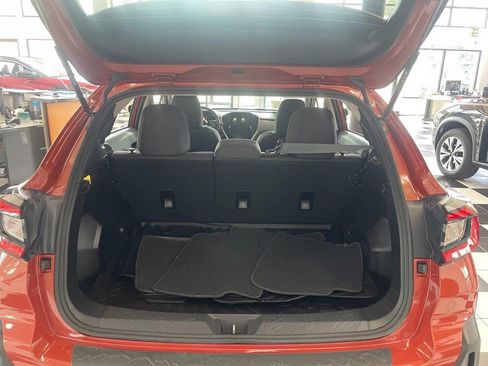 Used 2025 Subaru Crosstrek 2.5i Premium AWD/4WD image 15