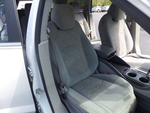 Used 2015 Buick Enclave Convenience FWD image 23