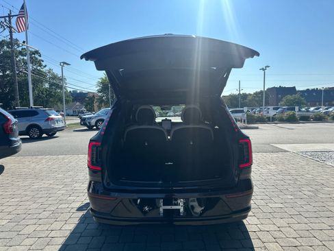 Used 2025 Volvo EX90 Ultra AWD/4WD image 39