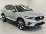 New 2024 Volvo XC40 B5 Ultimate w/ Protection Package Premier image 4