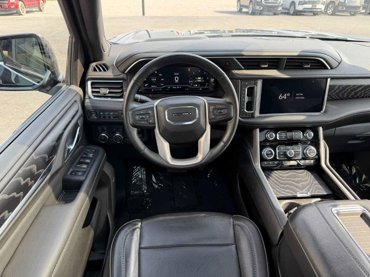 Used 2023 GMC Yukon Denali w/ Max Trailering Package AWD/4WD image 16