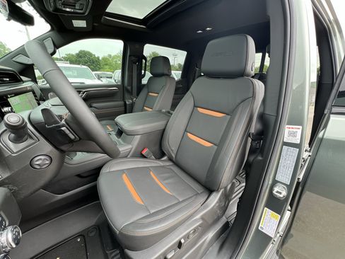 New 2025 GMC Sierra 1500 AT4 w/ AT4 Premium Package image 57