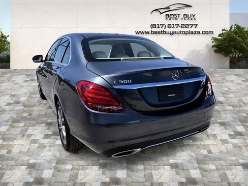 Used 2016 Mercedes-Benz C 300 4MATIC Sedan image 3