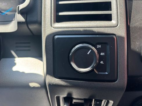 Used 2022 Ford F250 XL w/ STX Appearance Package image 22