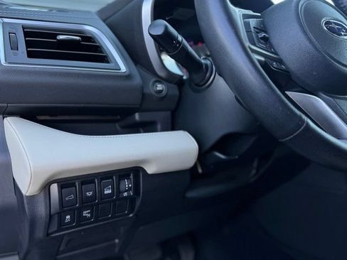 Used 2021 Subaru Ascent Limited w/ Technology Package AWD/4WD image 16