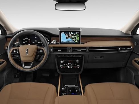 Used 2022 Lincoln Corsair Reserve w/ Equipment Group 201A FWD image 3