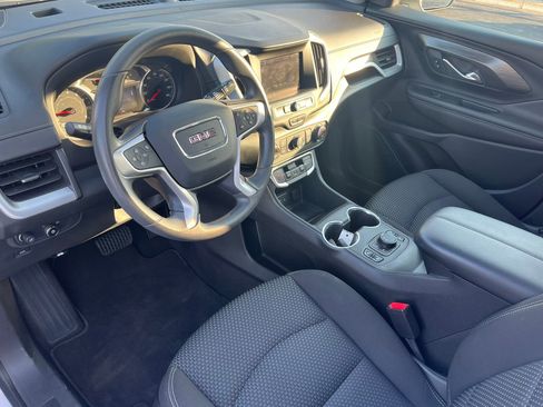 Used 2022 GMC Terrain SLE w/ Driver Convenience Package FWD image 15