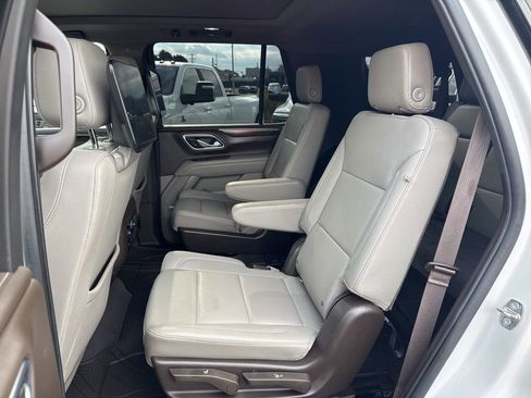 Used 2021 Chevrolet Tahoe Z71 w/ Rear Media and Nav Package AWD/4WD image 28