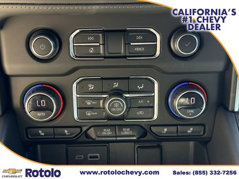 Used 2023 Chevrolet Tahoe LT w/ Luxury Package RWD image 22