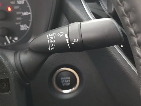 Used 2025 Toyota Corolla SE FWD image 20