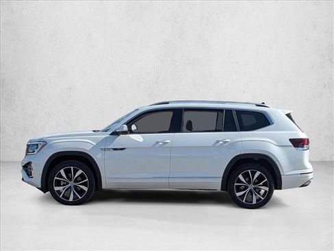 Used 2025 Volkswagen Atlas SEL Premium R-Line image 8