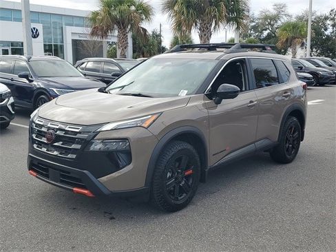 Used 2025 Nissan Rogue Rock Creek w/ Rock Creek Premium Package image 2