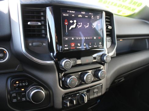 Certified 2021 RAM 1500 Big Horn w/ Trailer Tow Group image 23