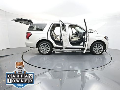 Used 2019 Ford Expedition Platinum image 44