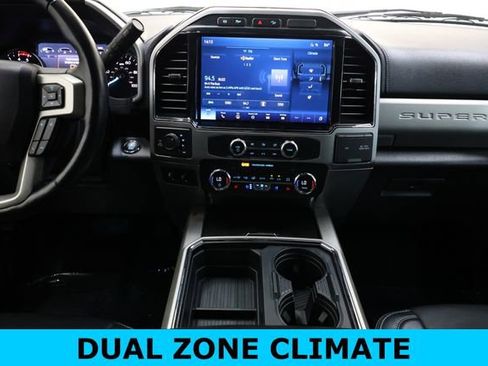 Used 2022 Ford F250 Lariat w/ Black Appearance Package image 32