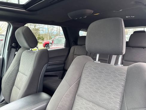 Used 2024 Dodge Durango SXT w/ SXT Blacktop Group AWD/4WD image 15