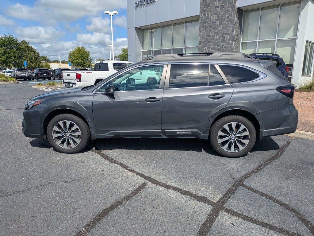 Certified 2024 Subaru Outback Limited AWD/4WD image 8