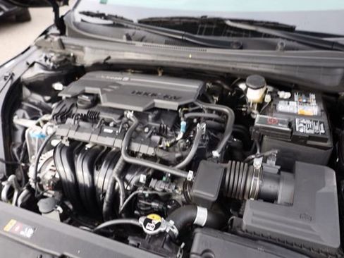 Certified 2025 Kia K4 EX image 37