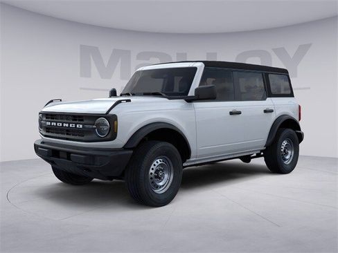 New 2025 Ford Bronco Base image 28