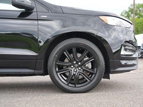 Used 2024 Ford Edge ST-Line AWD/4WD image 13