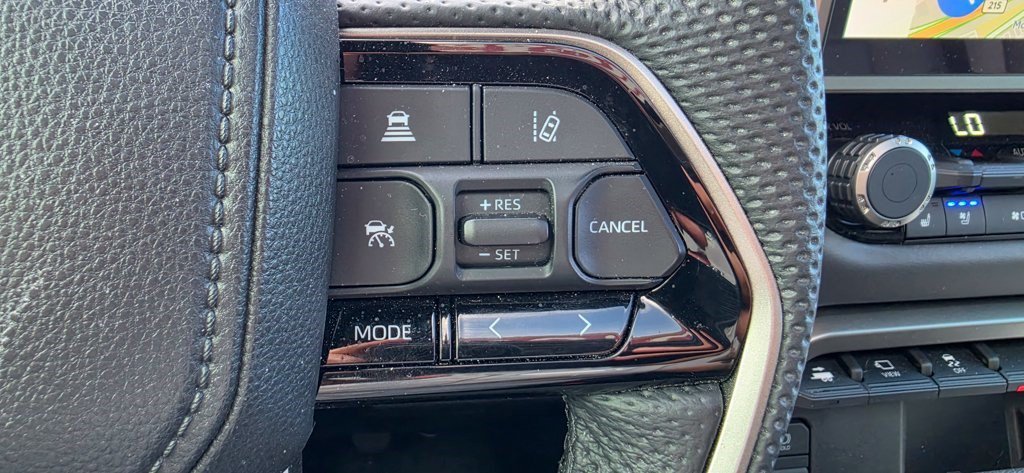 Used 2026 Toyota Tundra Platinum AWD/4WD image 18