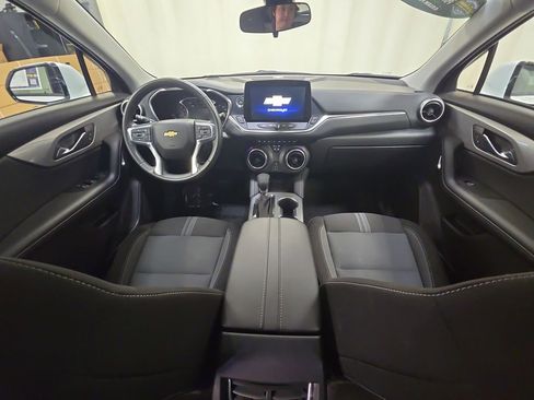 Used 2023 Chevrolet Blazer LT image 28
