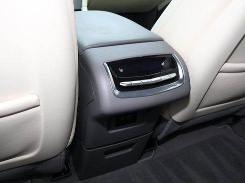 Certified 2023 Cadillac XT6 Premium Luxury w/ Technology Package image 18