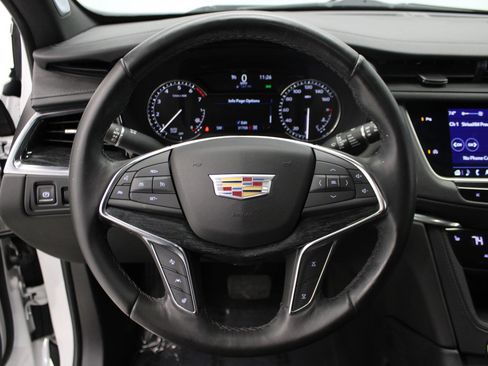 Certified 2022 Cadillac XT5 Premium Luxury image 20