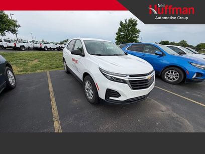 Used 2023 Chevrolet Equinox LS w/ LS Convenience Package