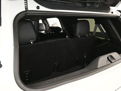 Used 2021 GMC Yukon SLE w/ Gmc Pro Safety Plus Package image 36