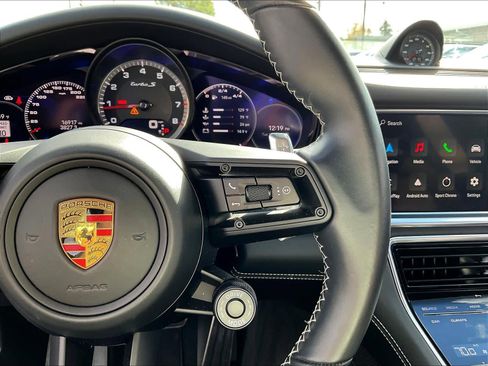 Used 2022 Porsche Panamera Turbo S image 20