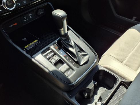 Used 2025 Honda CR-V EX-L image 22