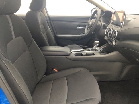 Used 2025 Nissan Sentra SV FWD image 21