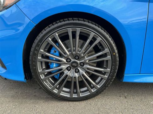 Used 2016 Ford Focus RS image 9