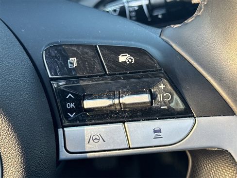 New 2025 Hyundai Elantra SEL w/ Cargo Package image 26