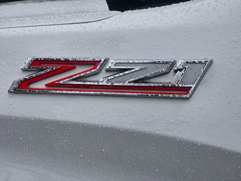 Used 2019 Chevrolet Silverado 1500 LTZ image 13