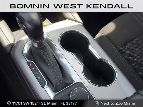 Used 2020 Chevrolet Blazer LT image 28