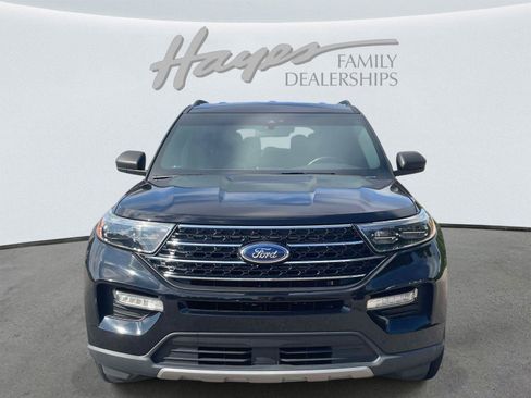 Used 2020 Ford Explorer XLT w/ Equipment Group 202A RWD image 8