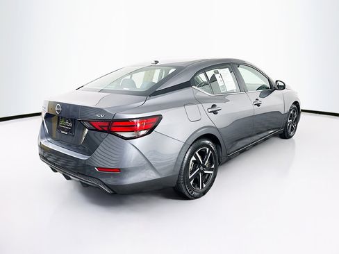 Used 2024 Nissan Sentra SV image 9