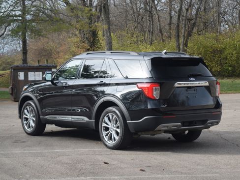 Used 2023 Ford Explorer XLT w/ Equipment Group 202A image 26