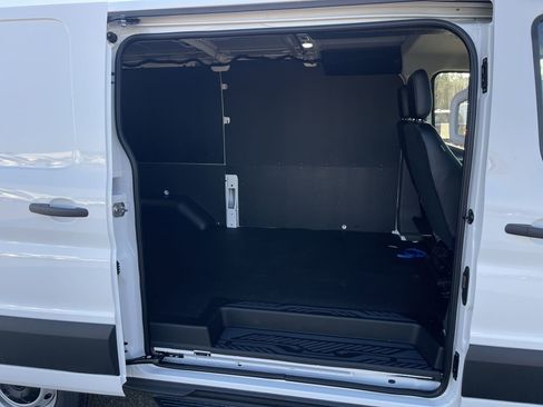 New 2025 Ford Transit 150 Low Roof image 18