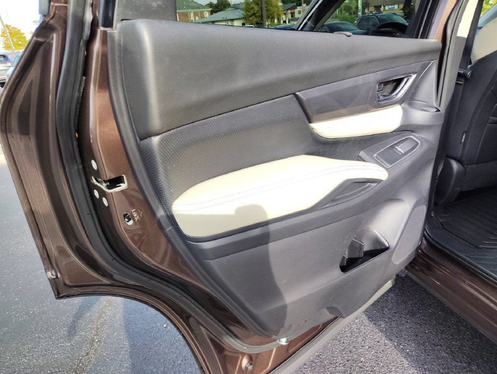 Used 2019 Subaru Ascent Limited AWD/4WD image 21