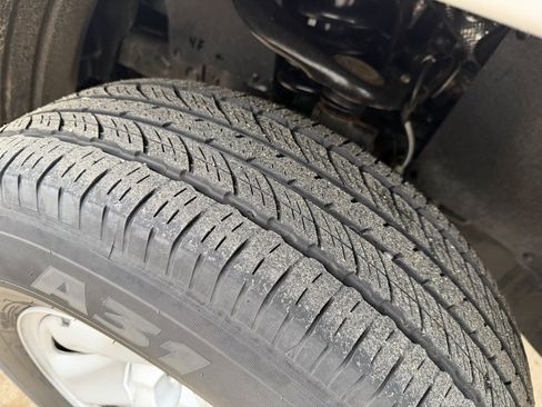 Certified 2022 Toyota Tacoma SR image 31