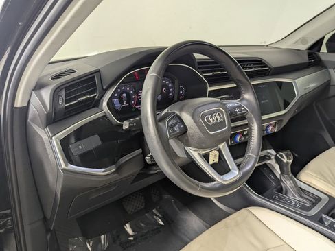 Used 2019 Audi Q3 2.0T Premium image 11
