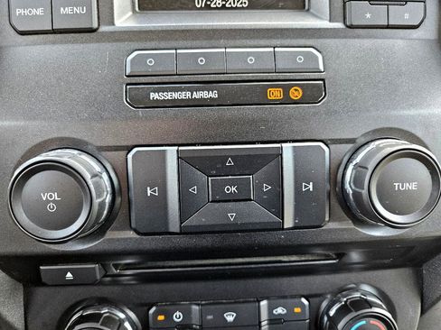 Used 2017 Ford F350 XL image 39