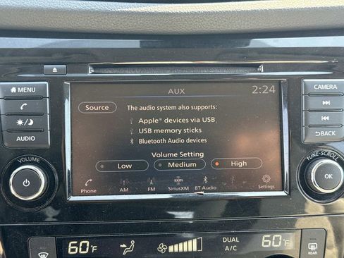 Certified 2020 Nissan Rogue Sport SV image 22