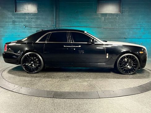 Used 2013 Rolls-Royce Ghost RWD image 29