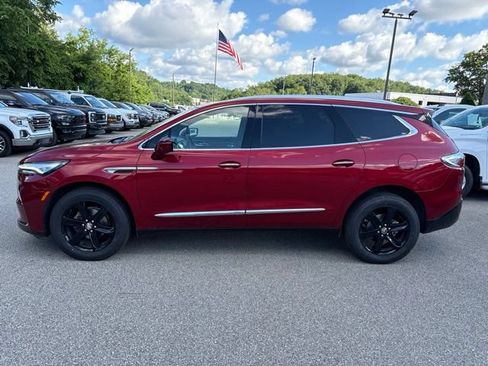 Used 2023 Buick Enclave Essence w/ Experience Buick Package AWD/4WD image 2